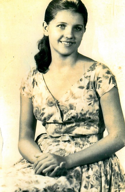 Obituary of Maria Luisa Oliver Hernandez