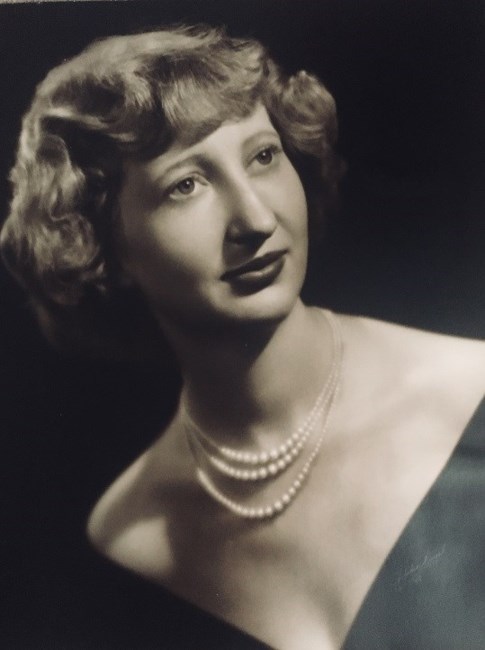 Obituary of Constance Patricia (McGinness) Davis