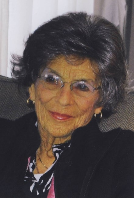 Obituary of Alice M. Houlihan Shank