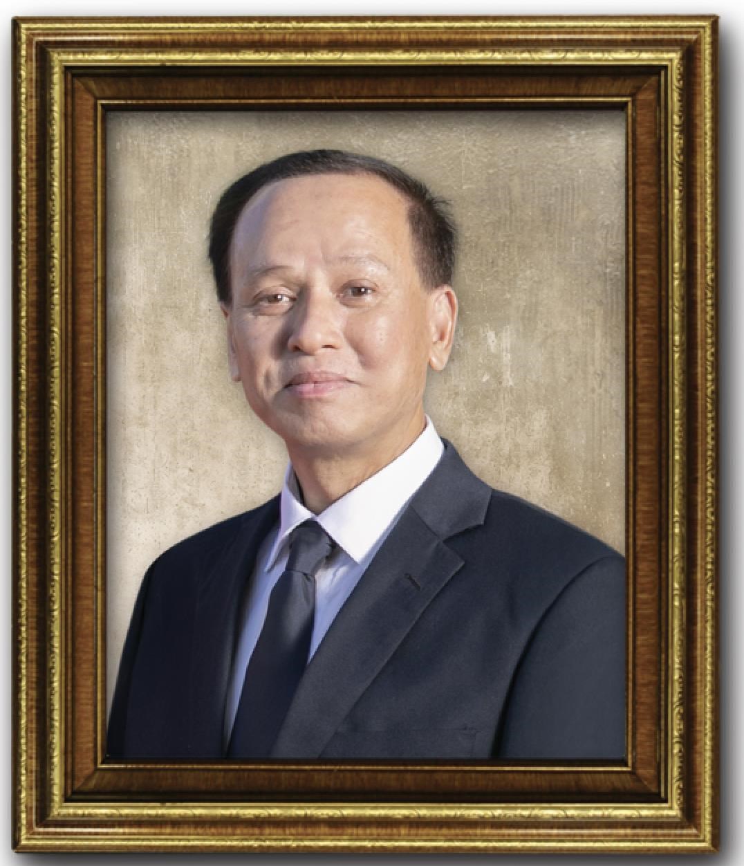 Obituary of Tuan M. Le