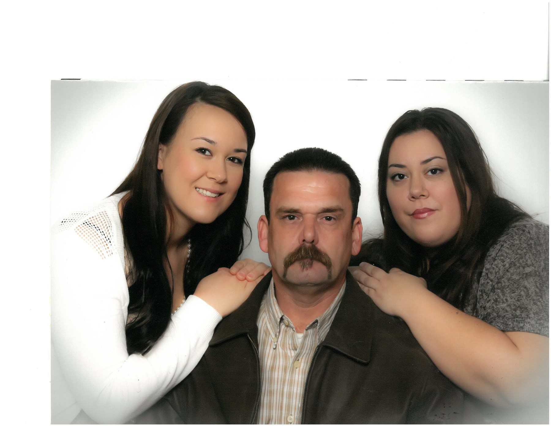 Obituary of Amos Dean Martinez