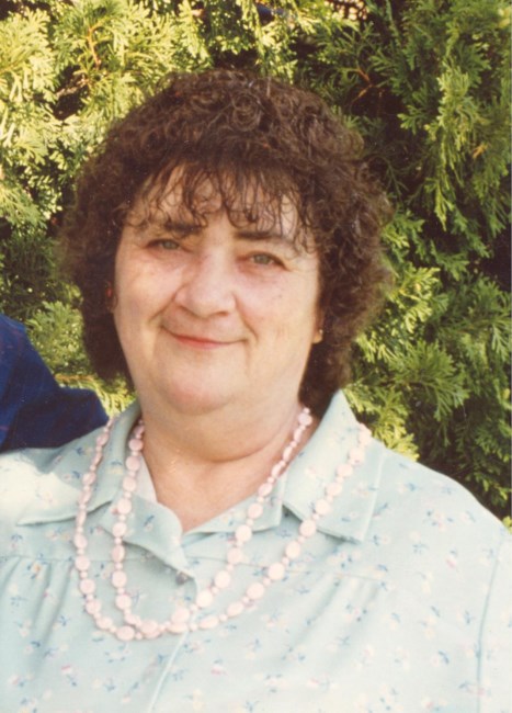 Obituary of Joyce Henrietta Hunt