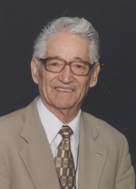 Obituary of Roberto L. Valdez
