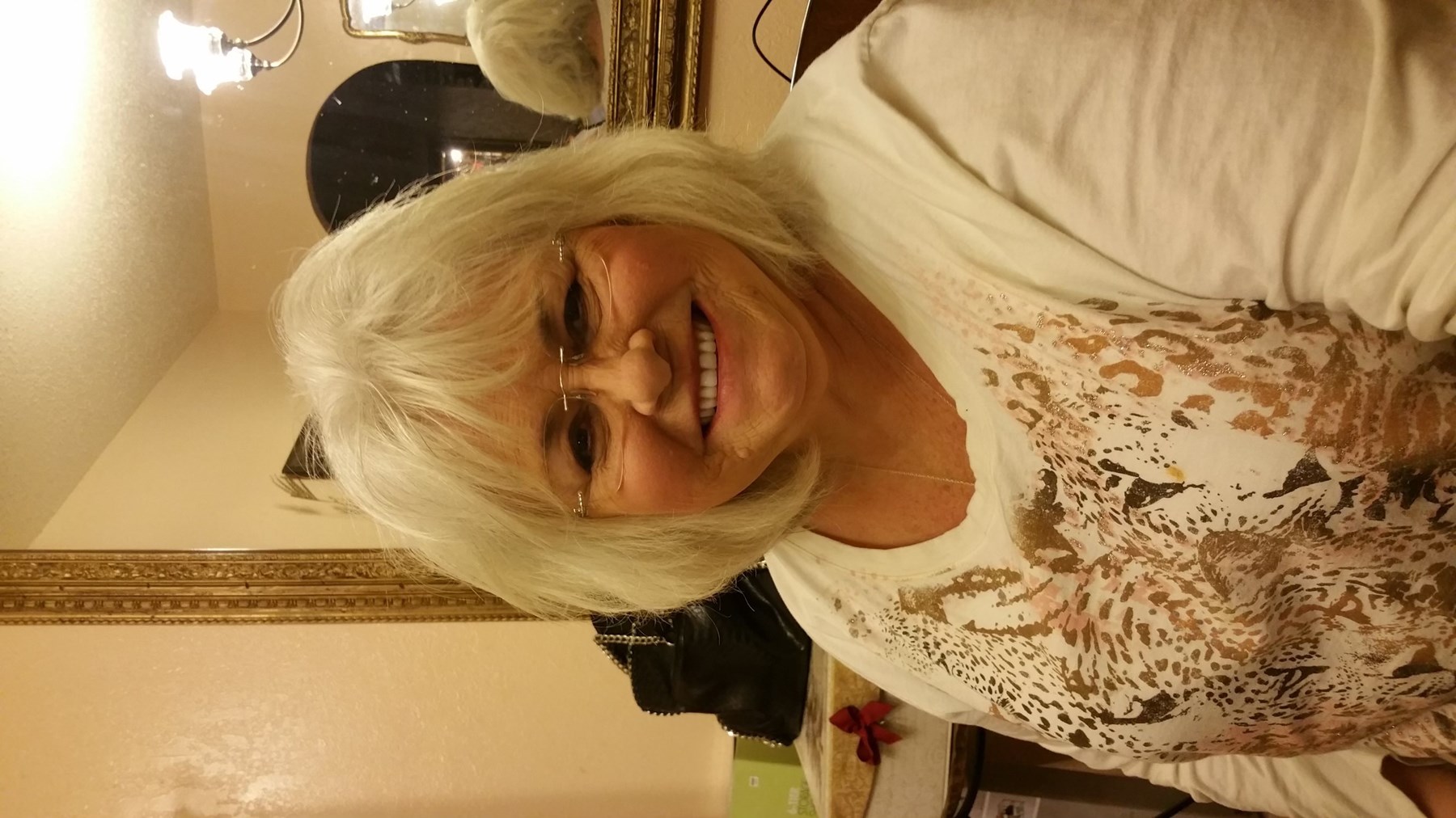 Obituary of Bobbie Sue Lyon