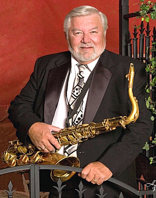 Obituary of Roger L. Renaud