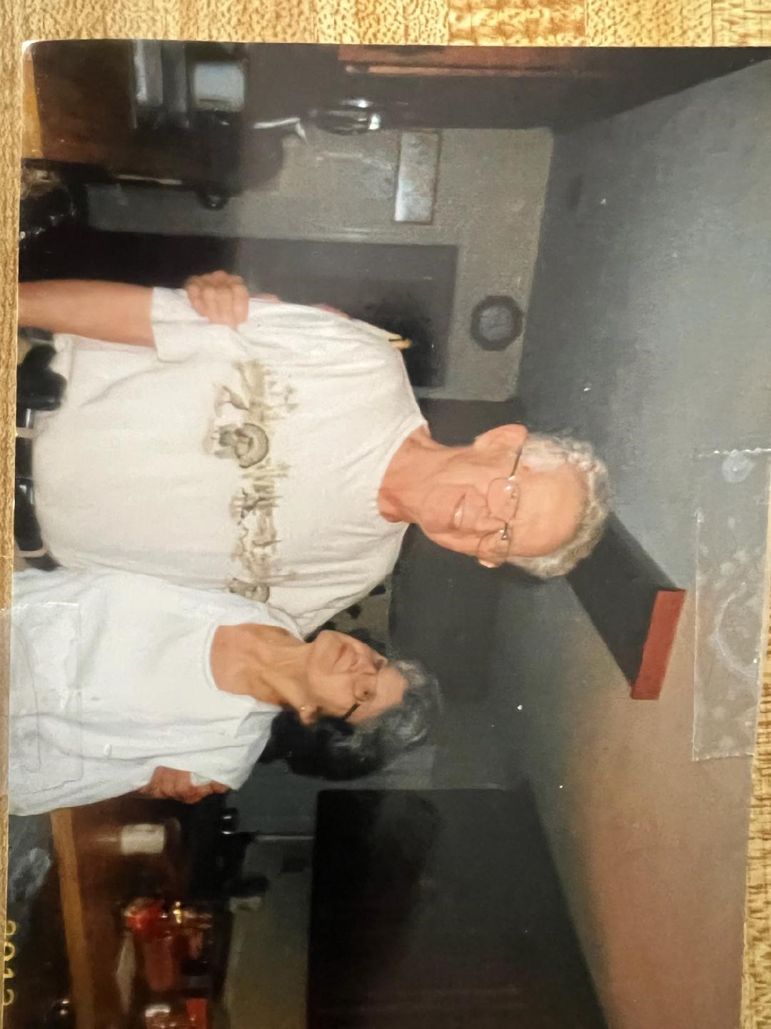 Obituary of Lee F Mickle