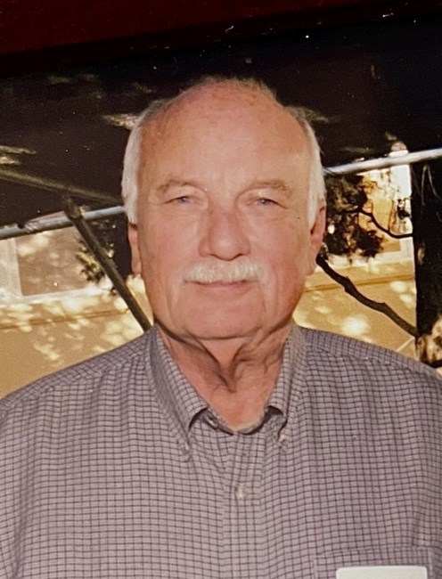 Obituary of Robert Kemper Reynolds