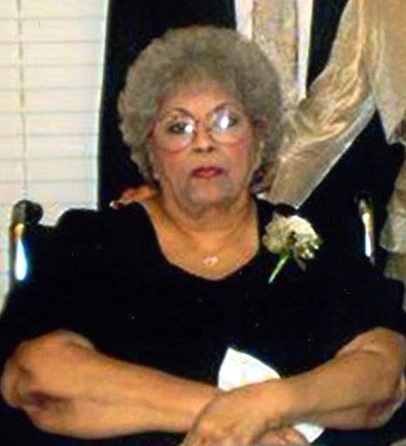 Obituary of Dolores Carlin