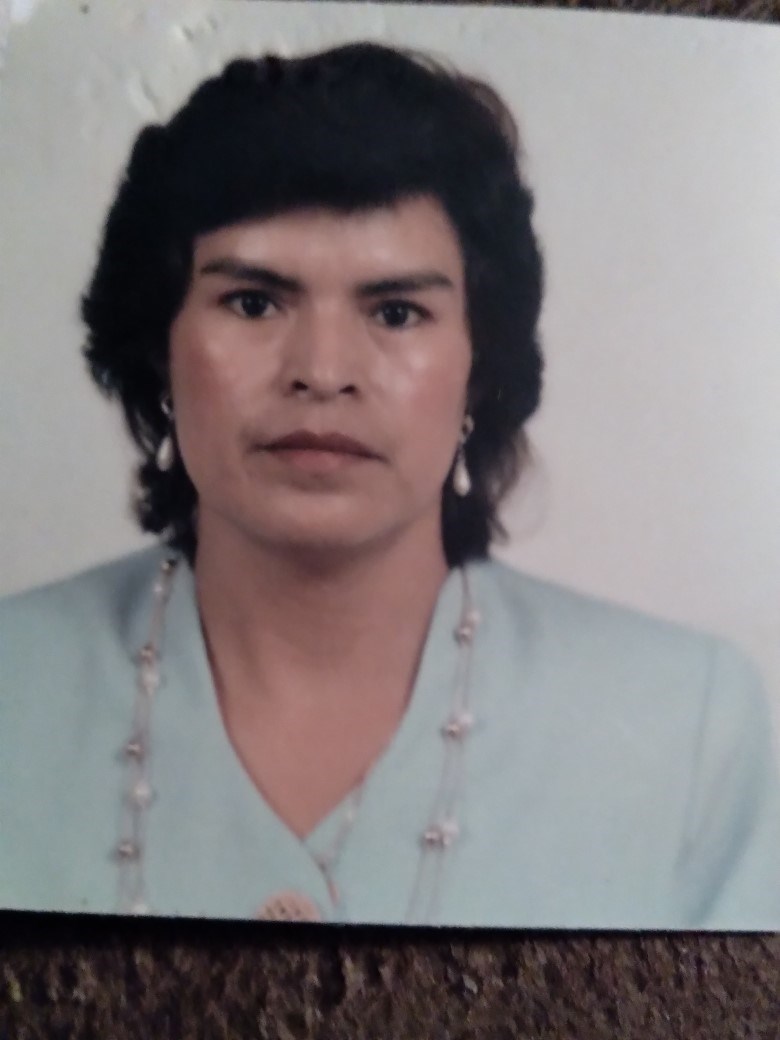 Obituary of Maria Teresa Luna Santacruz