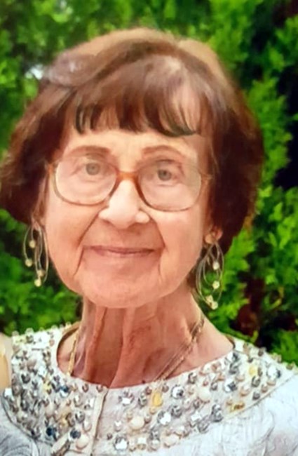 Obituary of Virginia Aylesworth Kandetzki