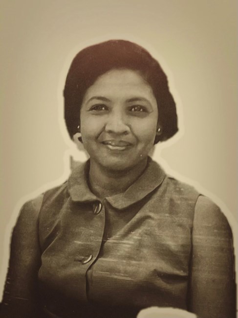 Obituary of Gloria Ortiz Delgado