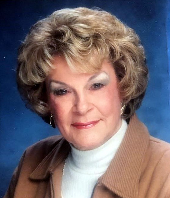 Obituary of Regina Bryant Woods
