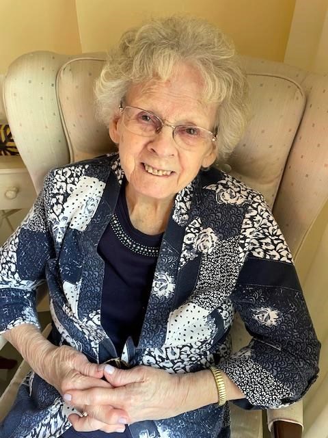 Obituary of Evelyn Theresa Williams