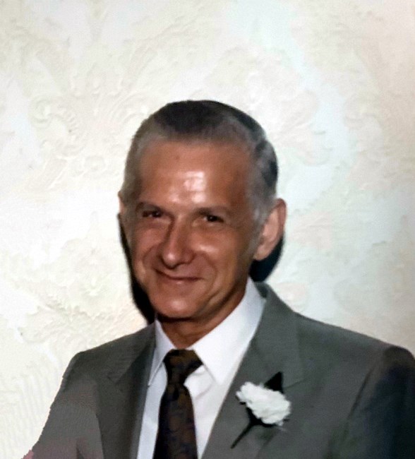 Obituary of Roy Gardner Hohmann