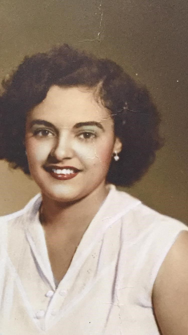 Obituary of Margarita Lilia Santos