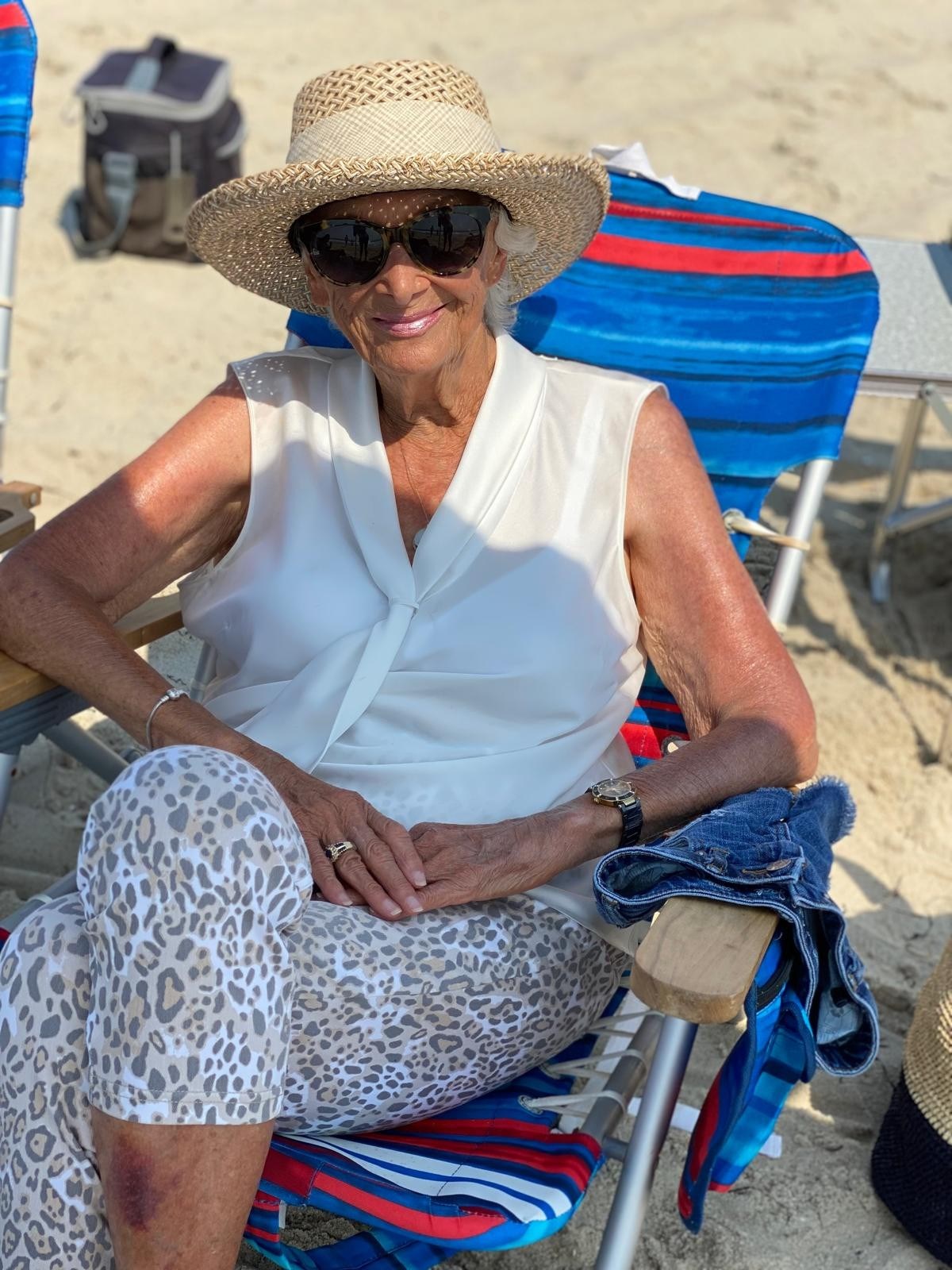 Obituario de Joan Stull