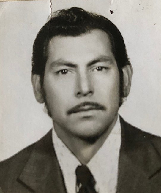 Obituario de Everardo Castro