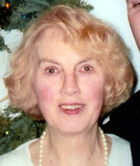 Obituario de Yvonne Johnston