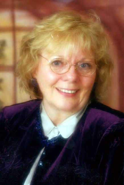 Obituary of Mary Thomas Davis