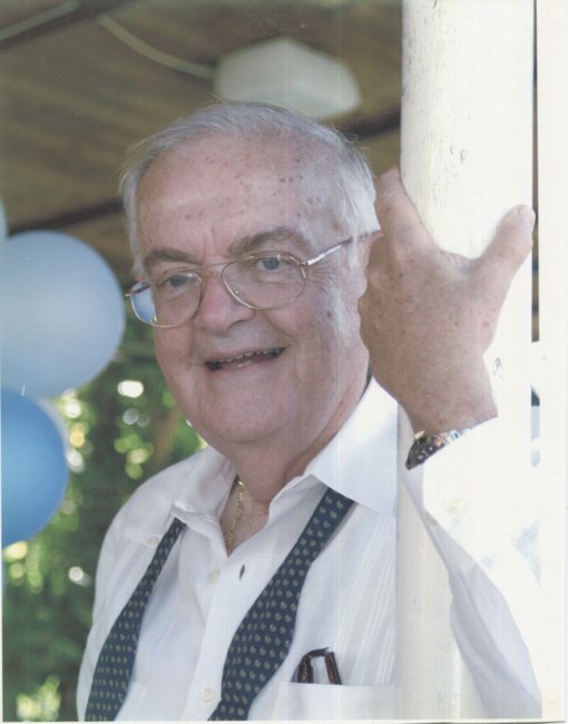 Obituario de Lcdo. Álvaro Rafael Calderón Mongil