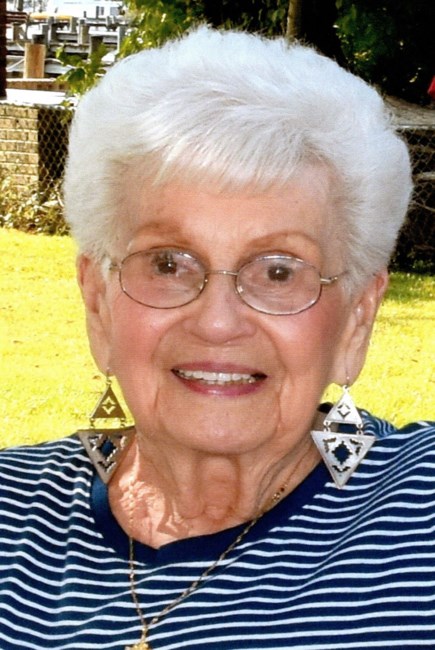 Avis de décès de Gertrude M. Getz