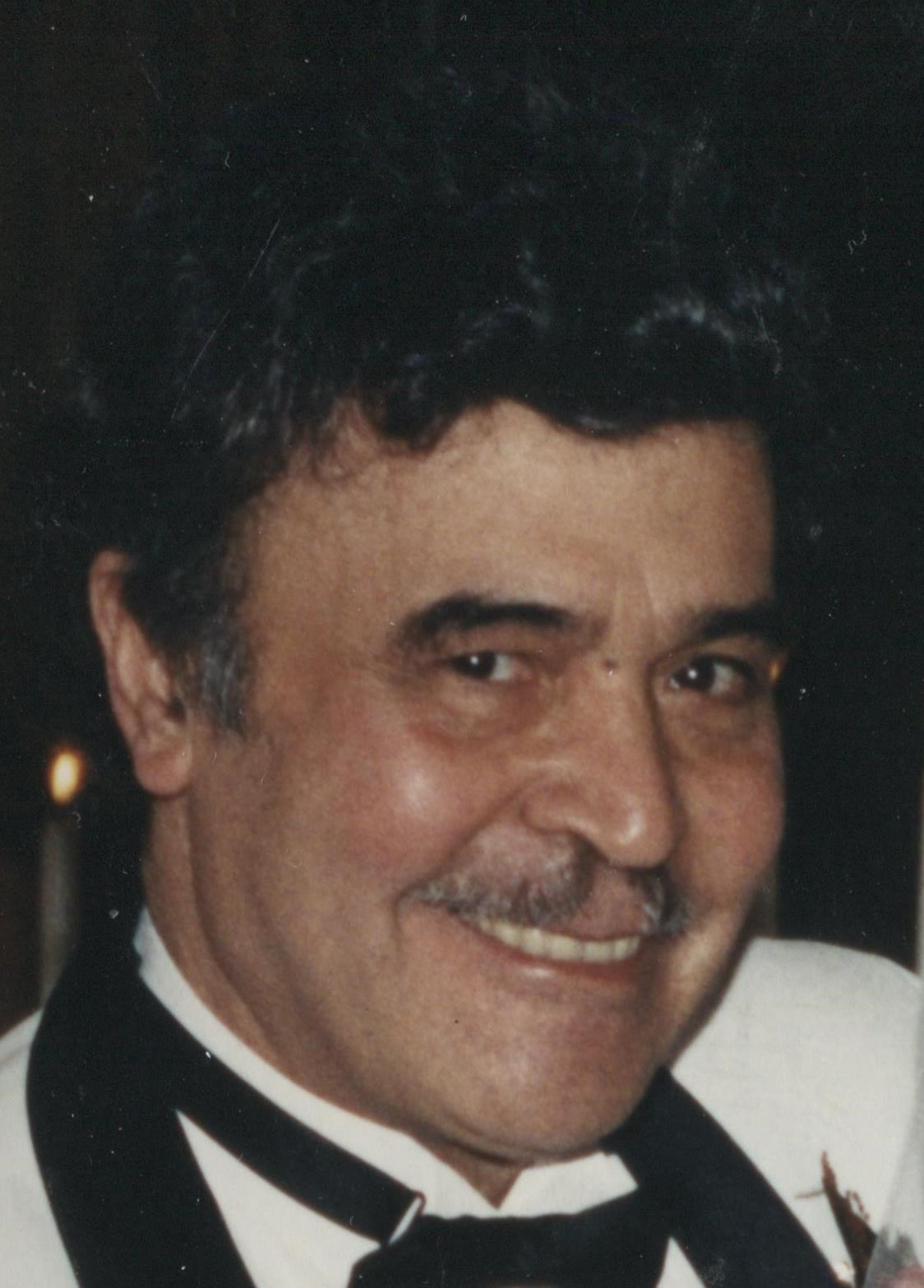 Avis de décès de Rudolpho A. Flores Sr.