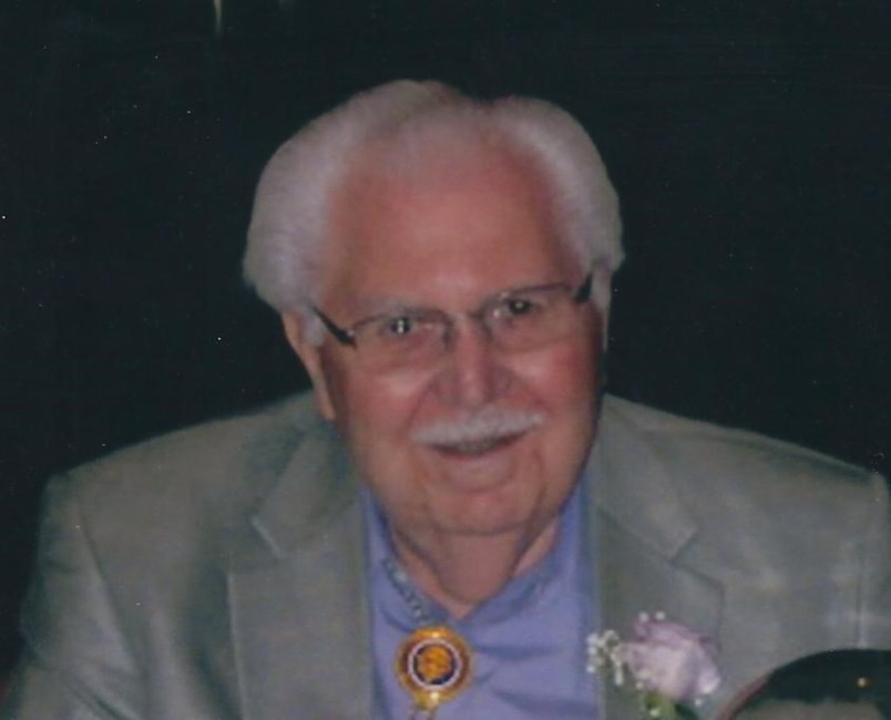 Obituary of Joseph J. Laux Sr.