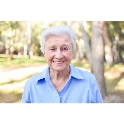 Obituary of Gwendolyn Lou Whitehead