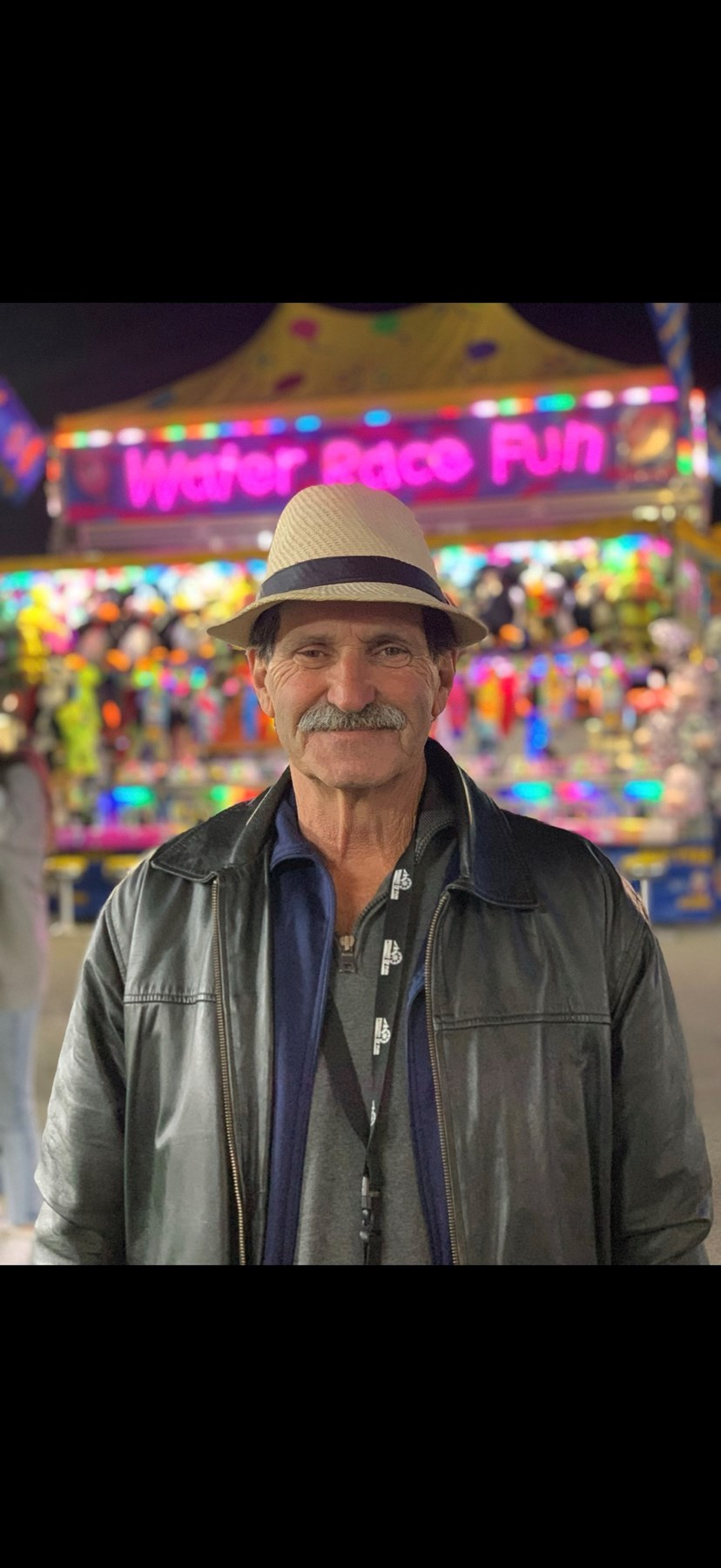 Obituary of Wayne Bruce Armour