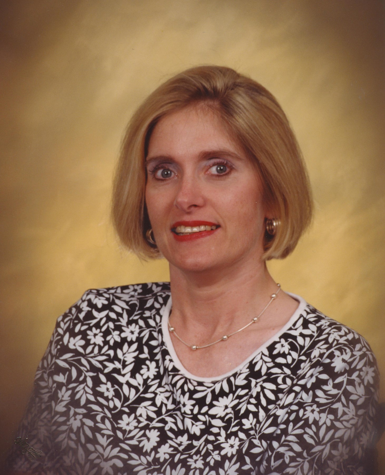 Obituary of Suzanne Marie Zentner