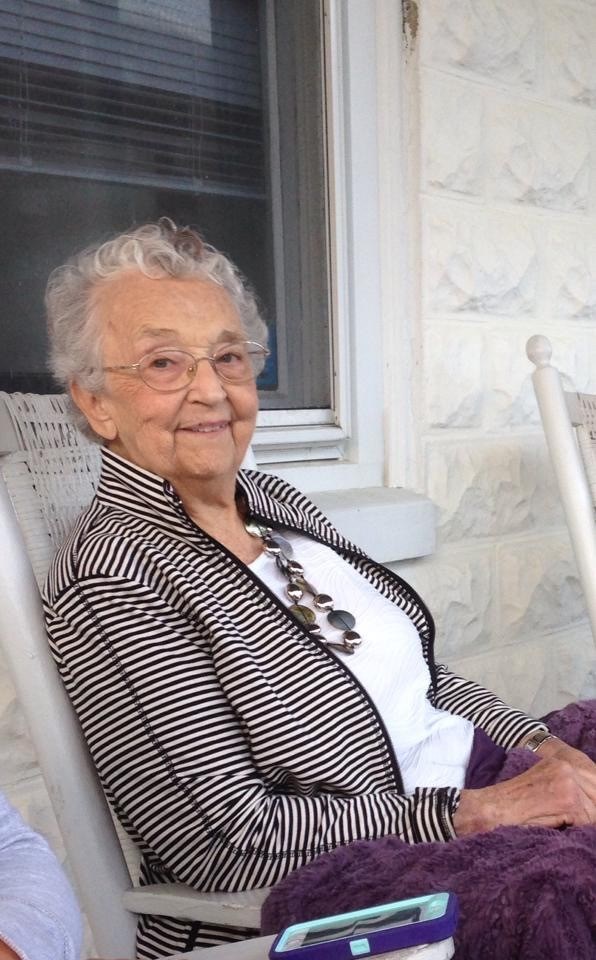 Obituary of Ida "Dee" Mae Renner Price