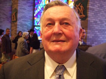 Obituary of Howard H. Vander Vliet