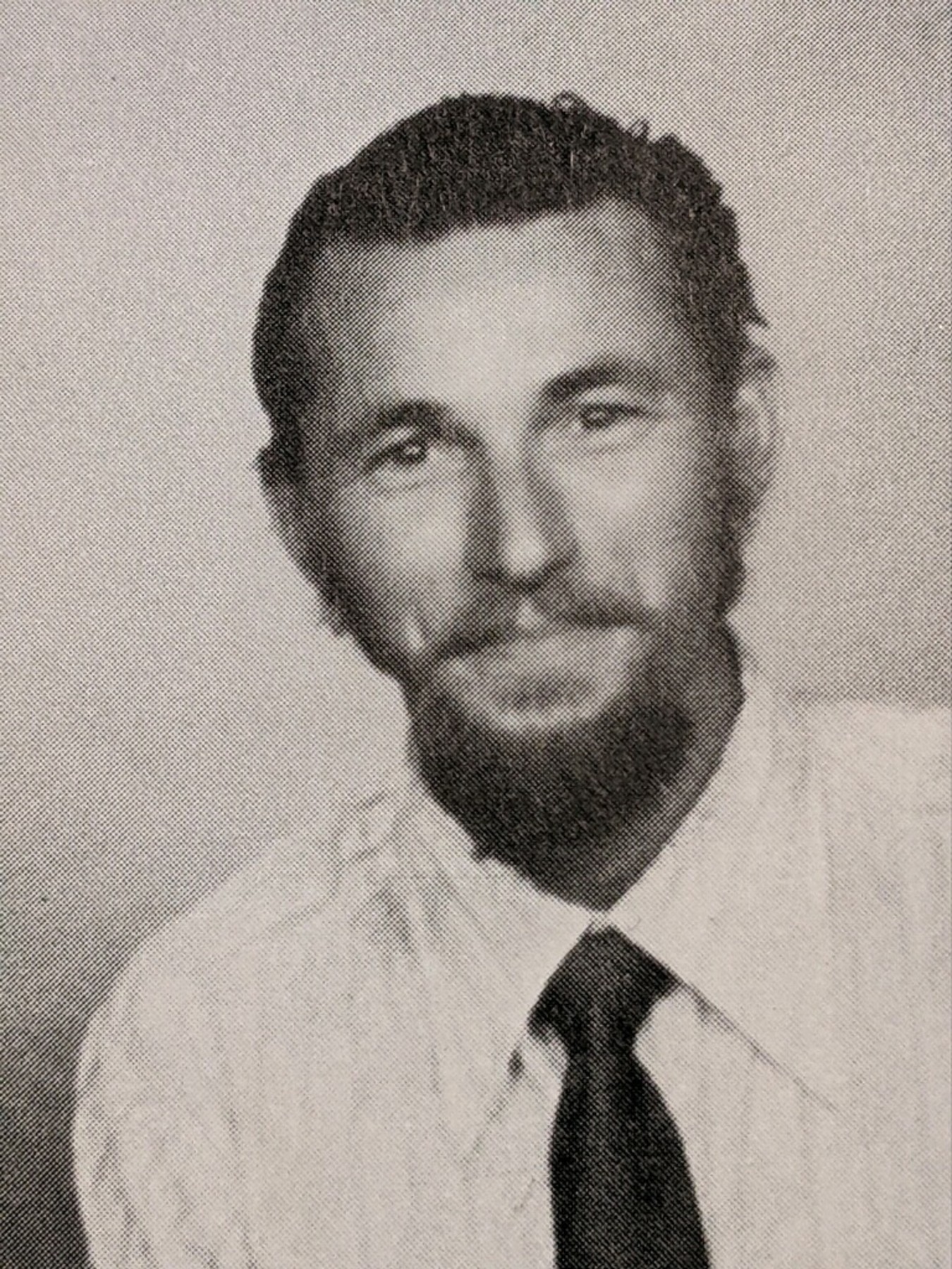 Obituary of Robert E Fay Sr.