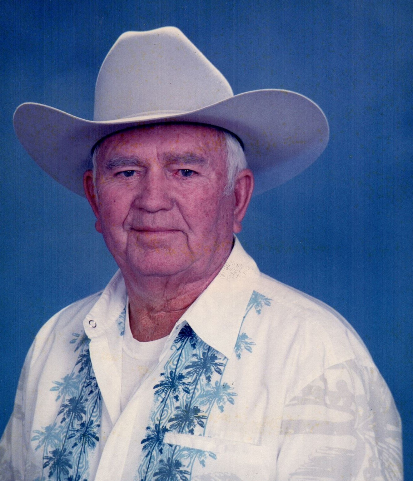 Red Bluff Obituaries - ipfjtfx