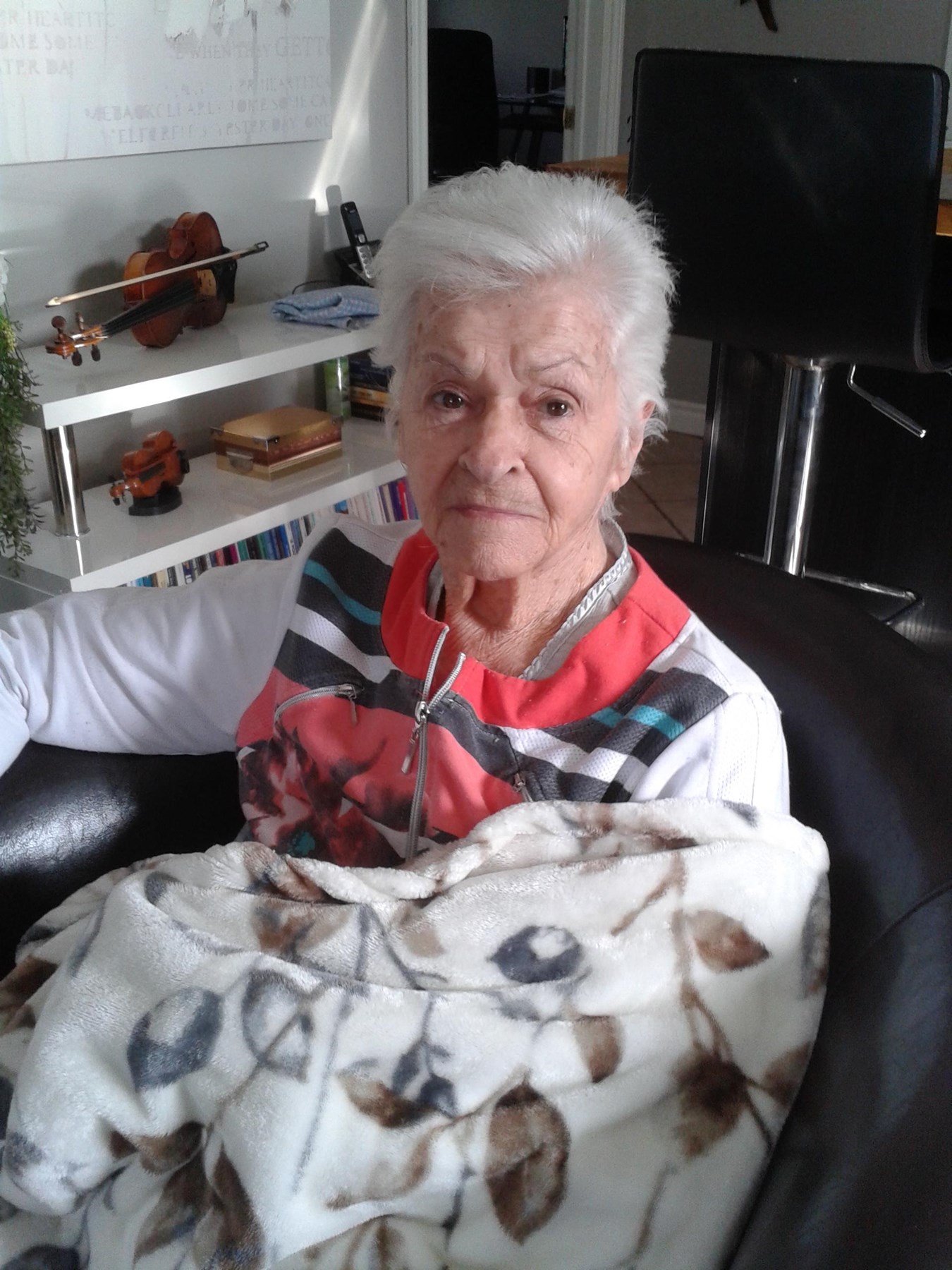 Obituary of Yvette Levesque