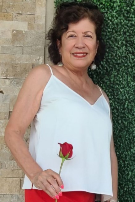 Obituary of Rosalinda M Lozano