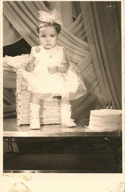 Obituary of Olivia Valdez