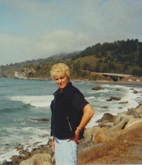 Obituary of Charlotte Ione Holmes