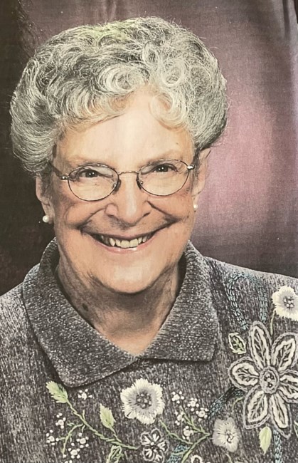 Obituary of Marjorie Nell (Peterson) Reynolds
