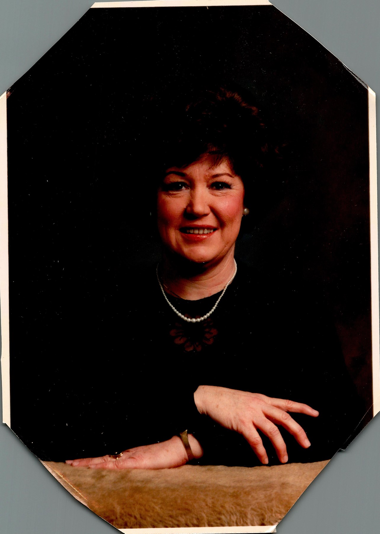 Obituary of Mary Helton Jarrett