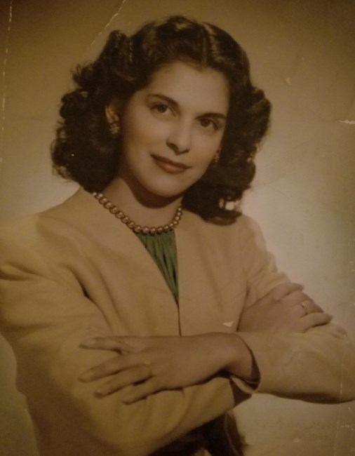 Obituary of Nelly Theresa Vargas