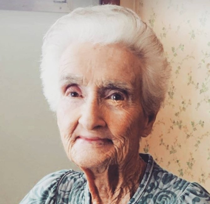 Obituary of Barbara M Holston