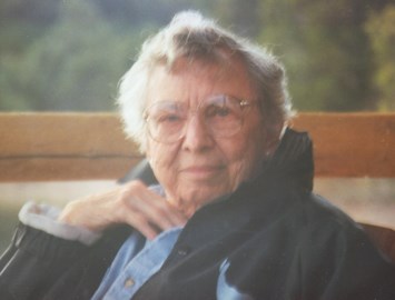 Obituary of Hilda Perry Hart
