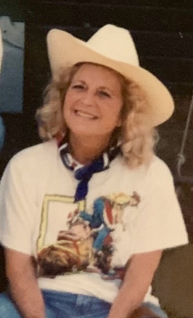 Obituary of Betty Straten