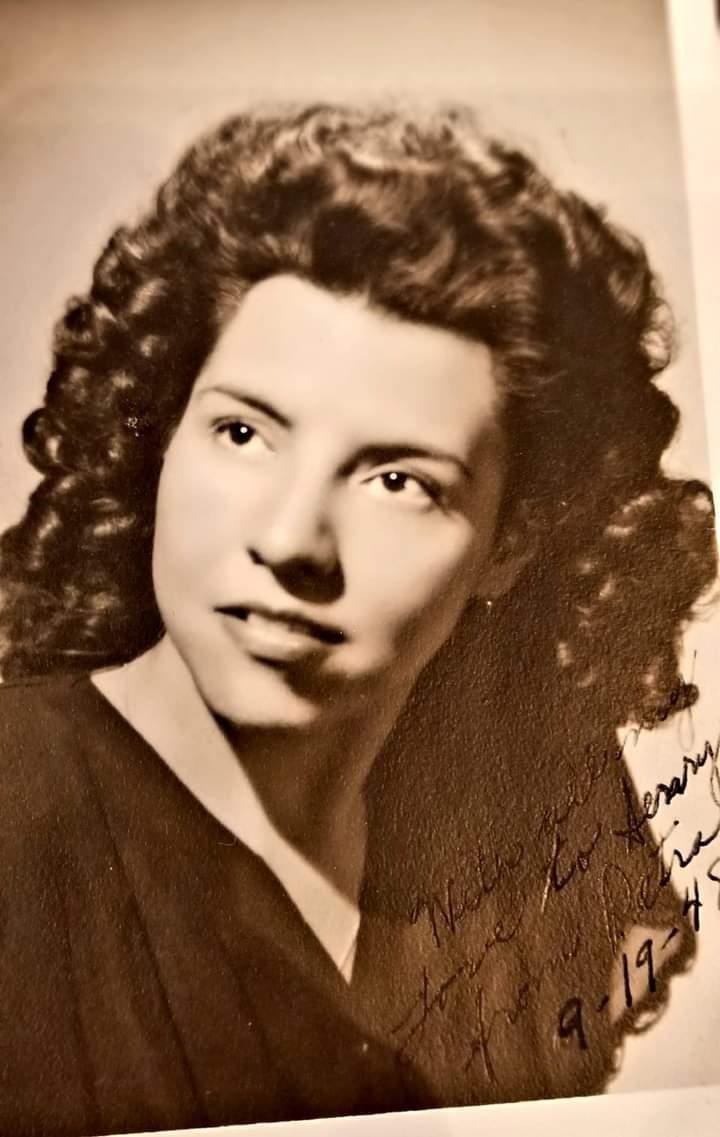 Obituary of Petra Diaz Martinez