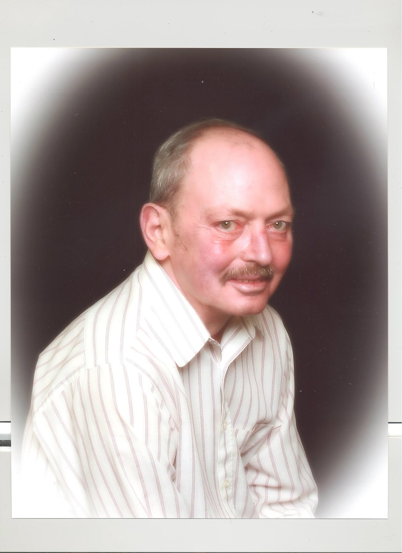 Obituary of Ernie L. Reding