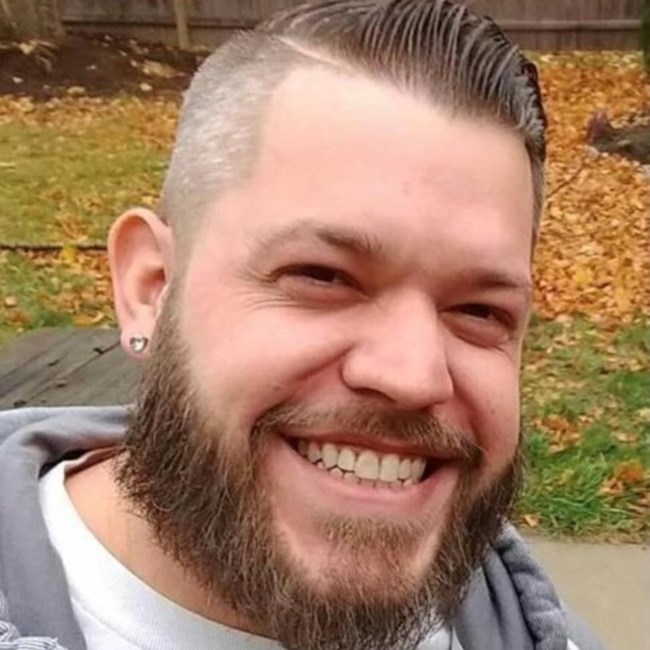 Obituary of Travis D. Bosse