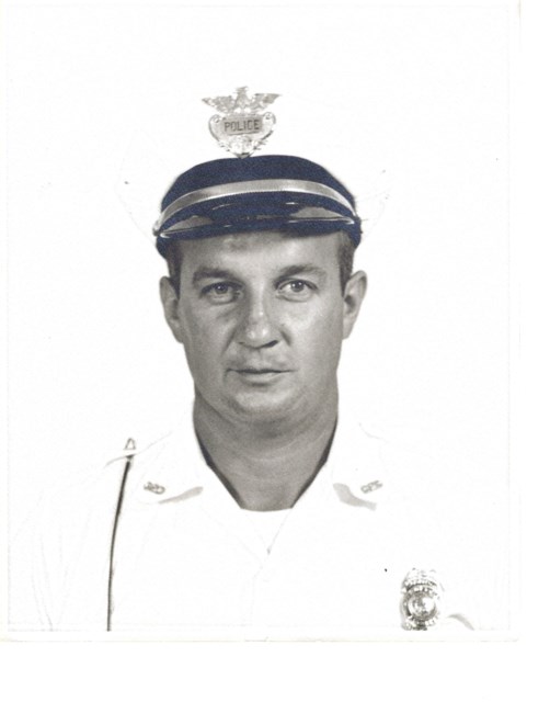 Obituary of Robert W. Kelley