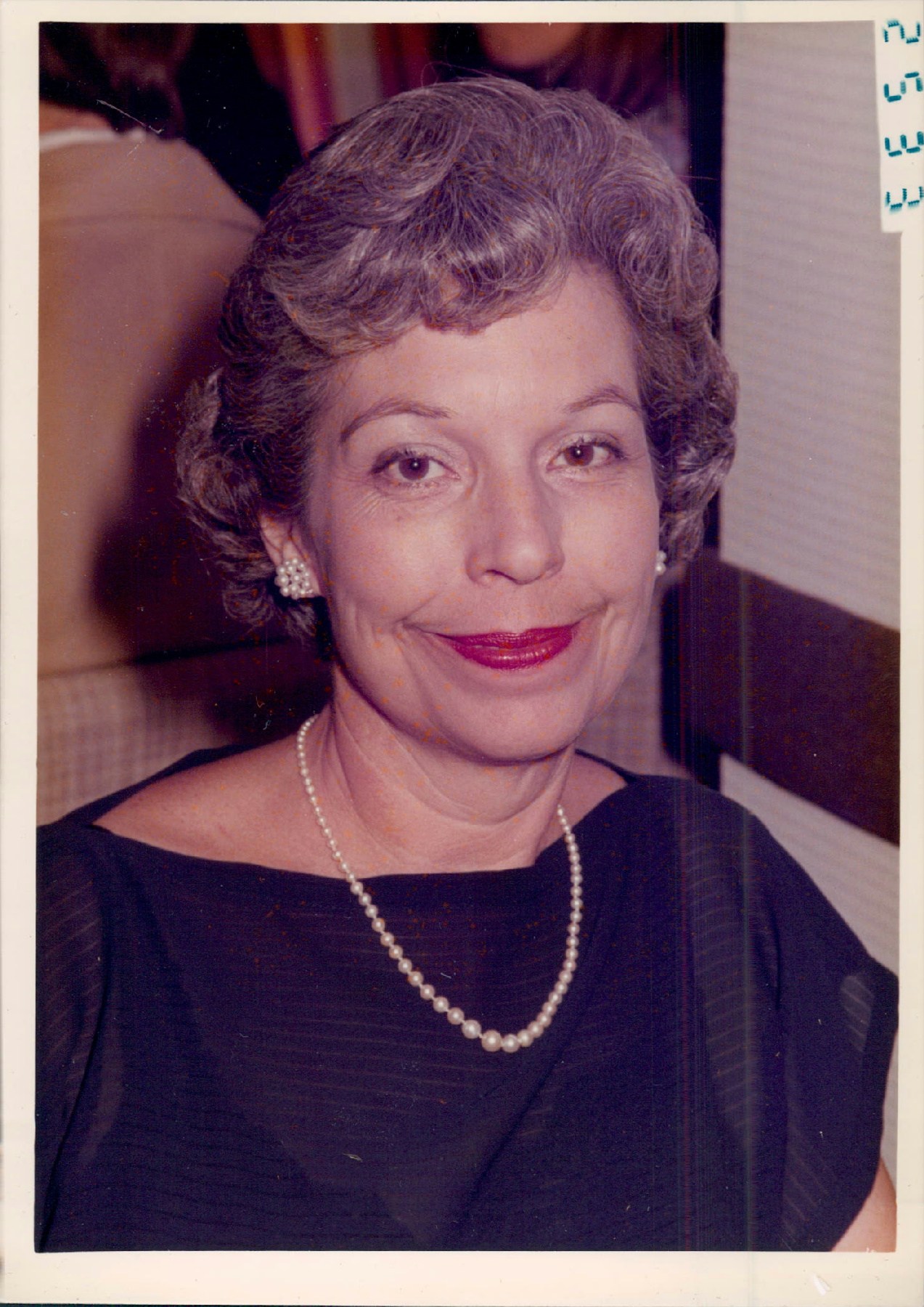Obituary of Evelyn Dixon