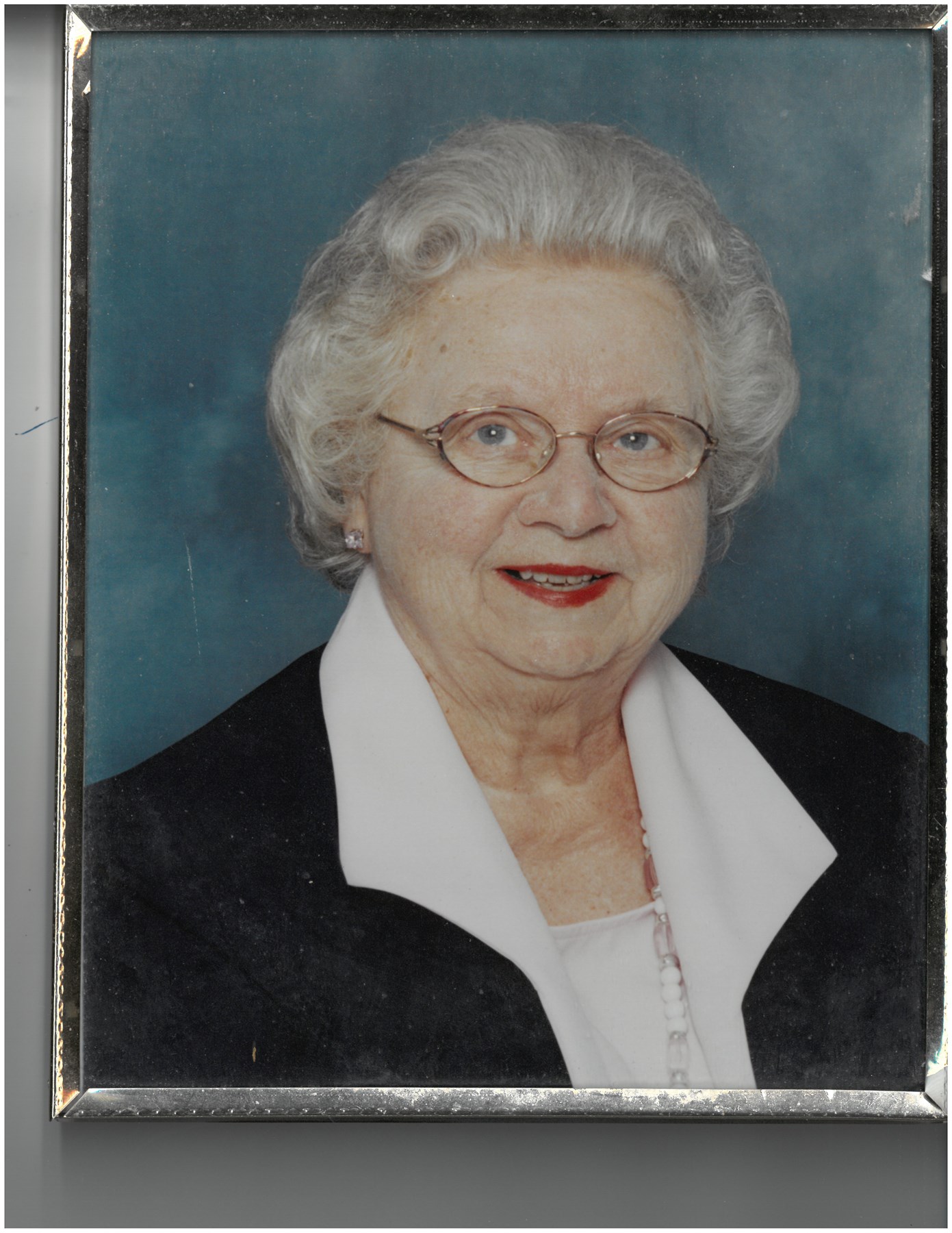 Obituary of Dorothy Tippett Kille